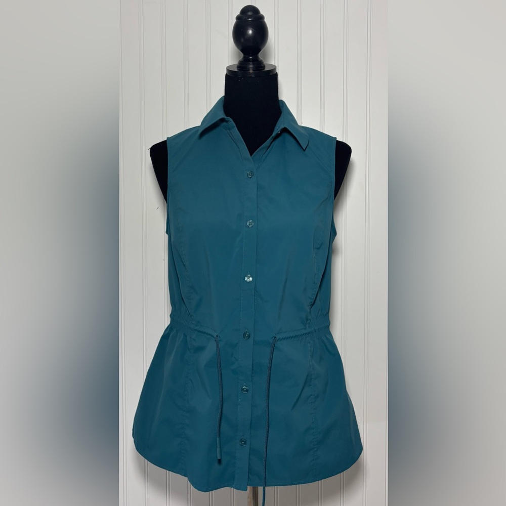 Athleta Levitate Poplin Tank Top Button Down Size Medium Teal Cabincore Outdoor